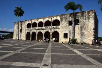 Santo Domingo - Plaza de España - Alcazar de Colon