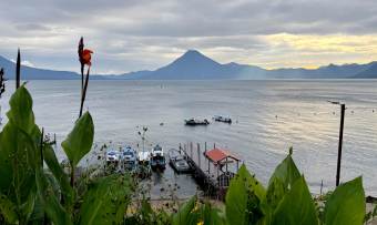 Panajachel - Lago Atitlan Panajachel - Lago Atitlan